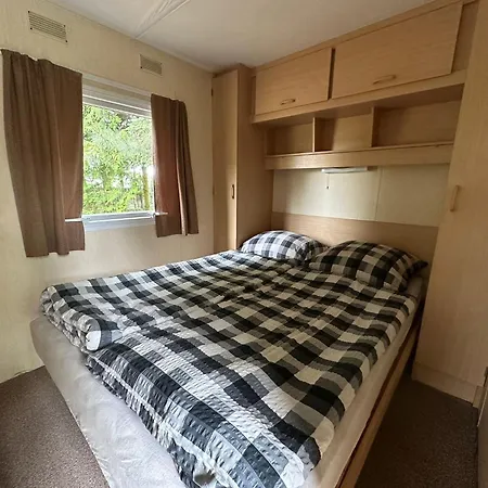Kemp Holiday Lodge *