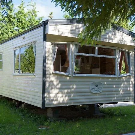 Camping Holiday Lodge *