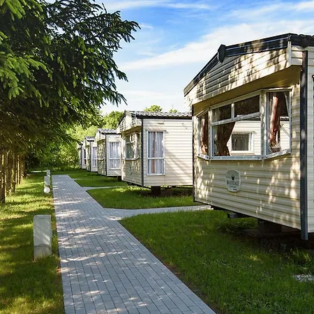 Holiday Lodge Camping *